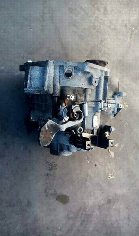 Caixa Velocidades / Kit Embraiagem VOLKSWAGEN GOLF IV (1J1) | 97 - 05 (20207461).