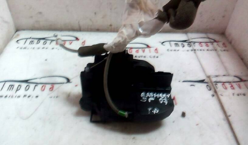 Fecho da Porta Trás Dto NISSAN QASHQAI / QASHQAI +2 (J10, JJ10) | 07 - (20207514).