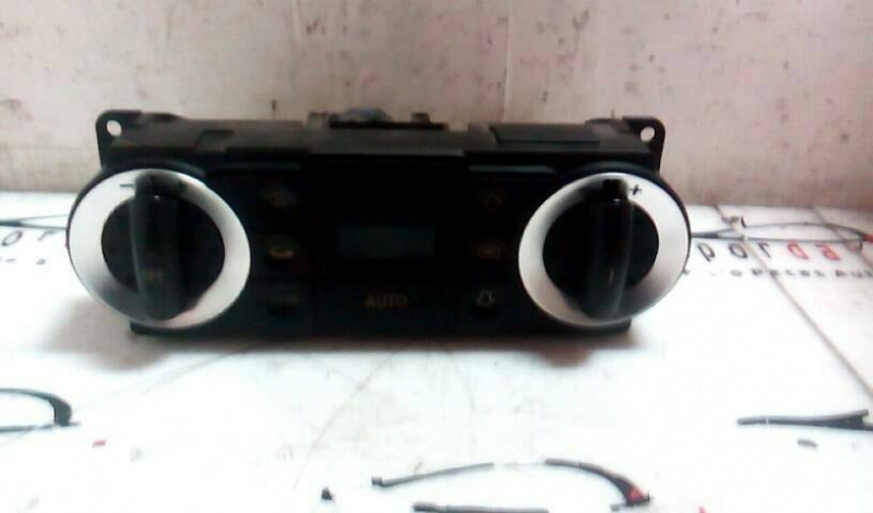 Comando de Chaufagem AUDI TT (8N3) | 98 - 06 (20207589).