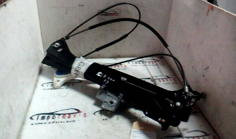 Elevador Frente Dto Electrico MERCEDES-BENZ CLK (C209) | 02 - 09 (20207645).