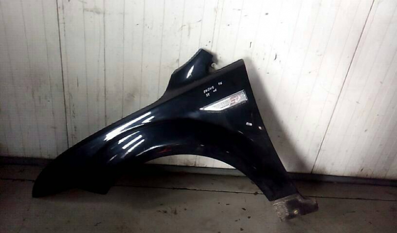 Guarda Lamas Esq FORD FOCUS II três volumes (DA_) | 05 - (20207793).