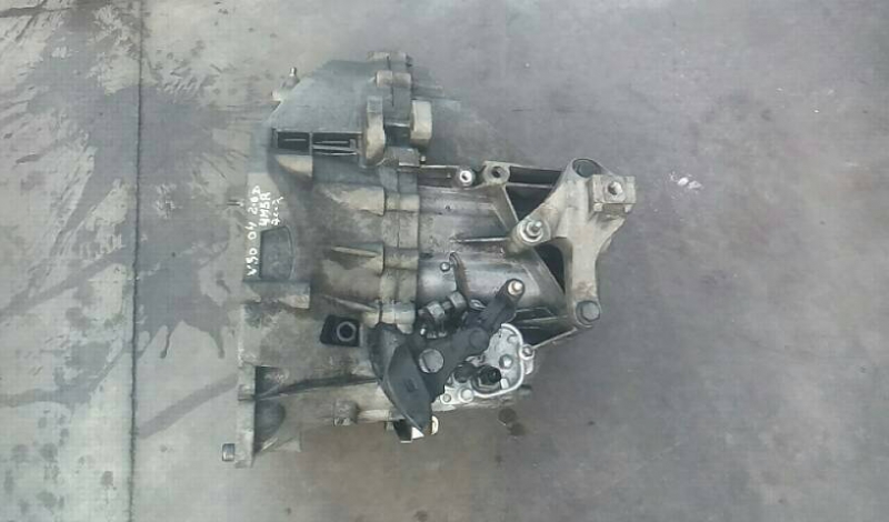 Caixa Velocidades / Kit Embraiagem VOLVO V50 (MW) | 04 - (20207798).