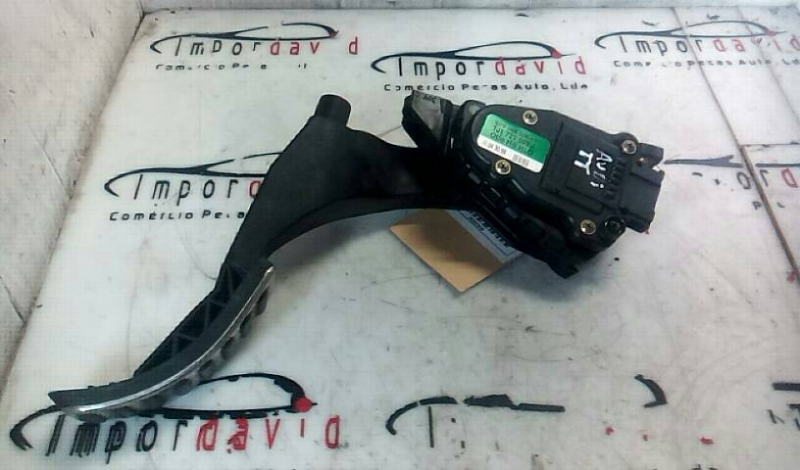 Pedal Electrico AUDI TT (8N3) | 98 - 06 (20207838).