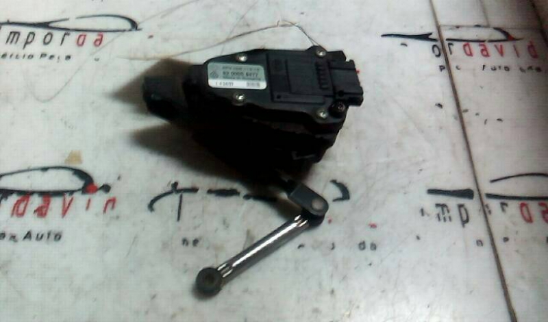 Pedal Electrico RENAULT TRAFIC II Caixa (FL) | 01 - (20208031).