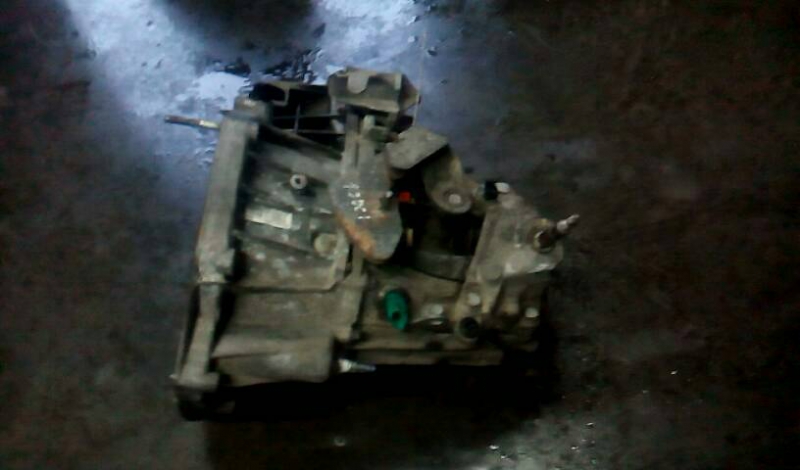 Caixa Velocidades / Kit Embraiagem RENAULT MEGANE II (BM0/1_, CM0/1_) | 02 - (20208312).
