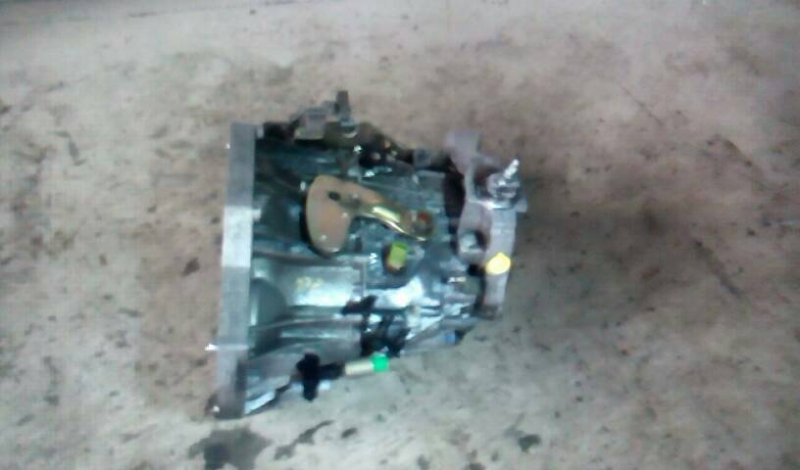 Caixa Velocidades / Kit Embraiagem RENAULT LAGUNA II (BG0/1_) | 01 - (20208512).