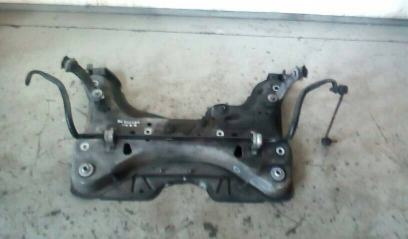 Charrió RENAULT LAGUNA II (BG0/1_) | 01 - (20208516).