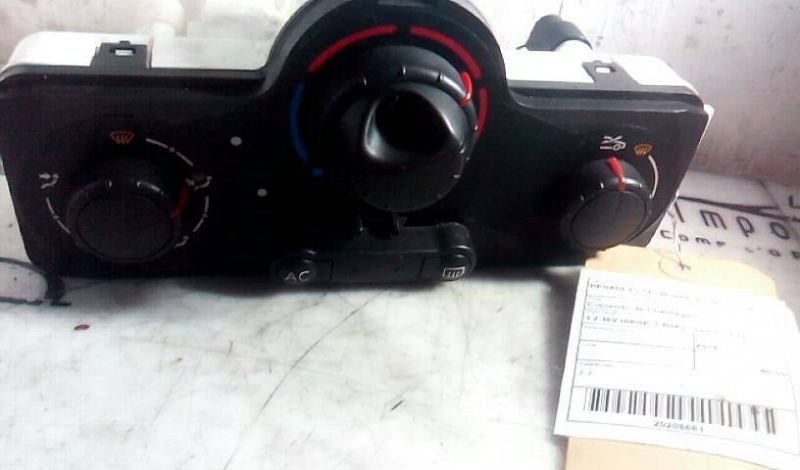 Comando de Chaufagem RENAULT CLIO III (BR0/1, CR0/1) | 05 - (20208661).