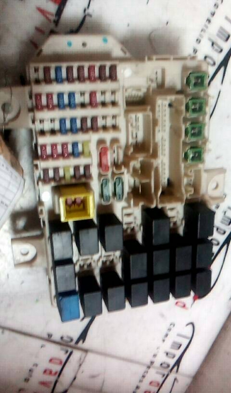 Caixa dos Fusíveis MITSUBISHI COLT VI (Z3_A, Z2_A) | 02 - 12 (20208711).