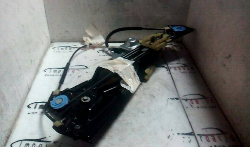 Elevador Frente Esq Electrico OPEL ASTRA J | 09 - (20208943).