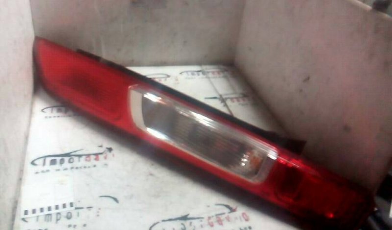 Farolim Stop Dto FORD FOCUS II (DA_) | 04 - (20208985).