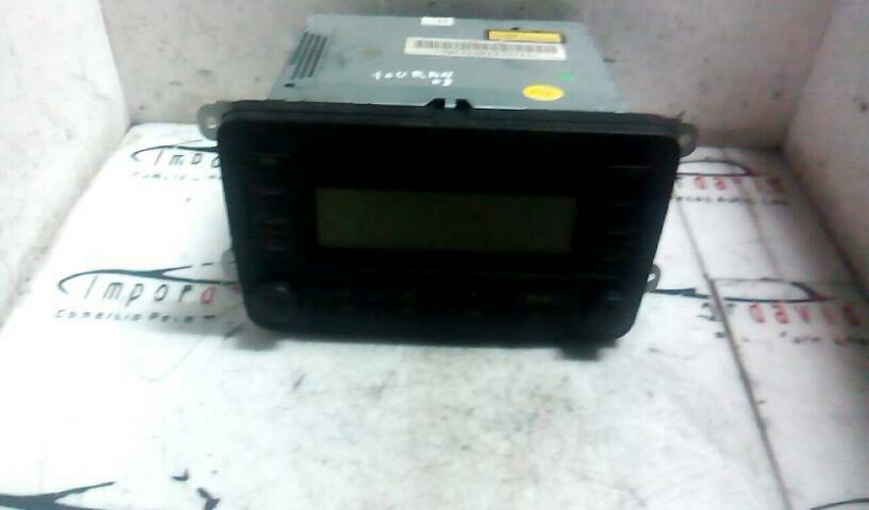 Radio VOLKSWAGEN TOURAN (1T1, 1T2) | 03 - 10 (20209046).