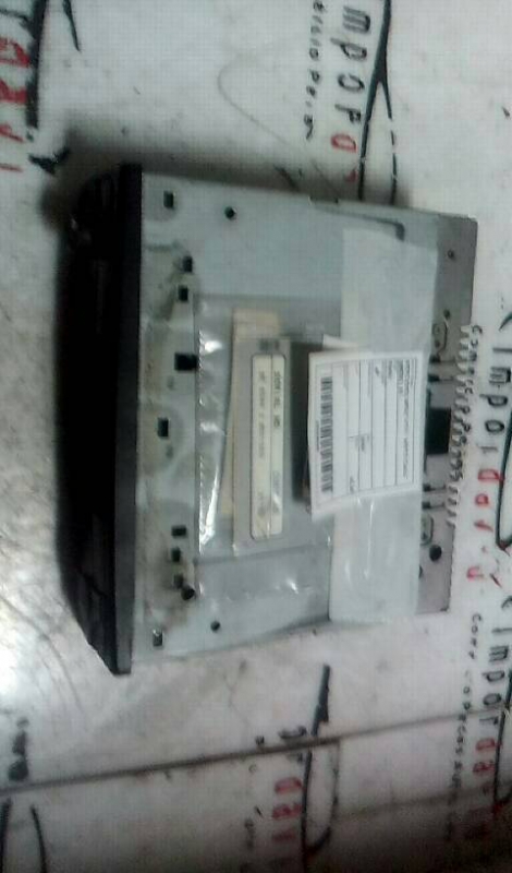 Radio MERCEDES-BENZ VITO / MIXTO Caixa (W639) | 03 - (20209048).