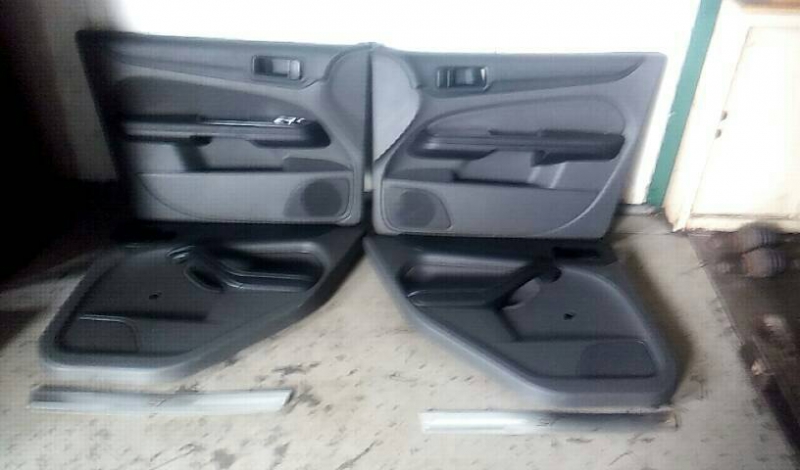 Bancos FORD FOCUS II três volumes (DA_) | 05 - (20209053).