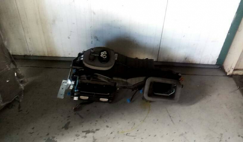 Caixa de chaufagem VOLKSWAGEN TOURAN (1T1, 1T2) | 03 - 10 (20209072).