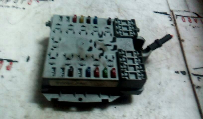 Caixa dos Fusíveis FIAT PUNTO (188) | 99 - (20209617).