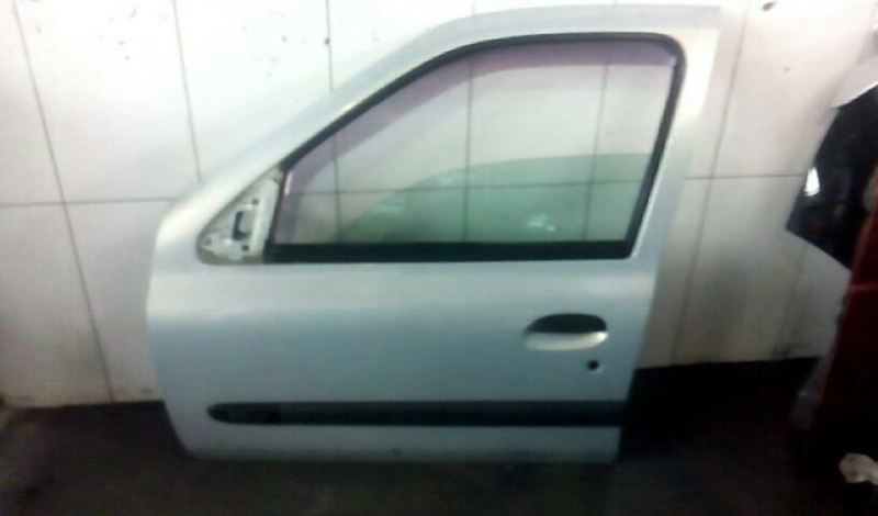 Porta Frente Esq RENAULT CLIO II (BB0/1/2_, CB0/1/2_) | 98 - (20209656).