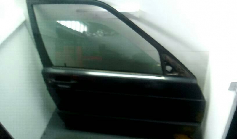 Porta Frente Dto MERCEDES-BENZ 190 (W201) | 82 - 93 (20209879).