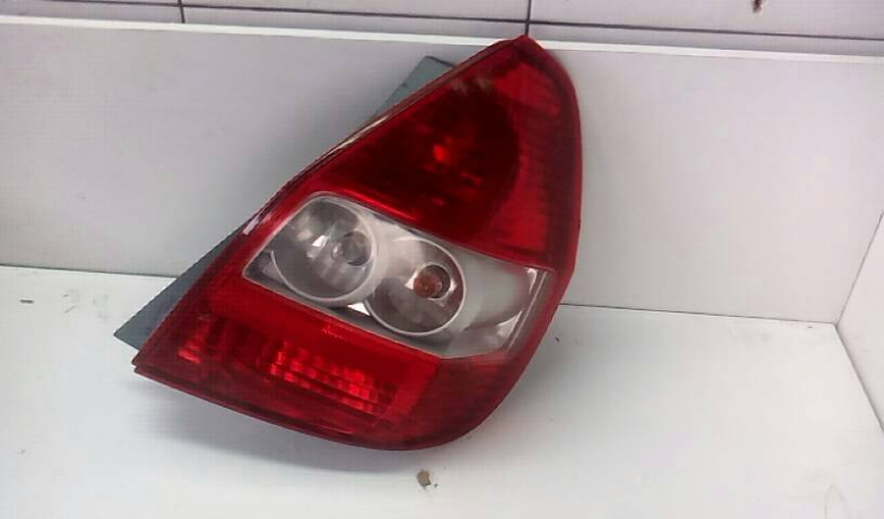 Farolim Stop Dto HONDA JAZZ II (GD) | 02 - 08 (20209991).
