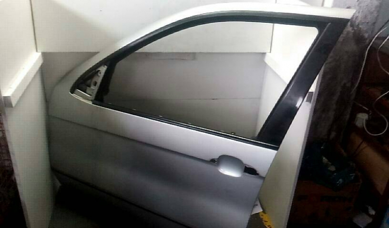 Porta Frente Esq BMW X5 (E53) | 00 - (20210117).