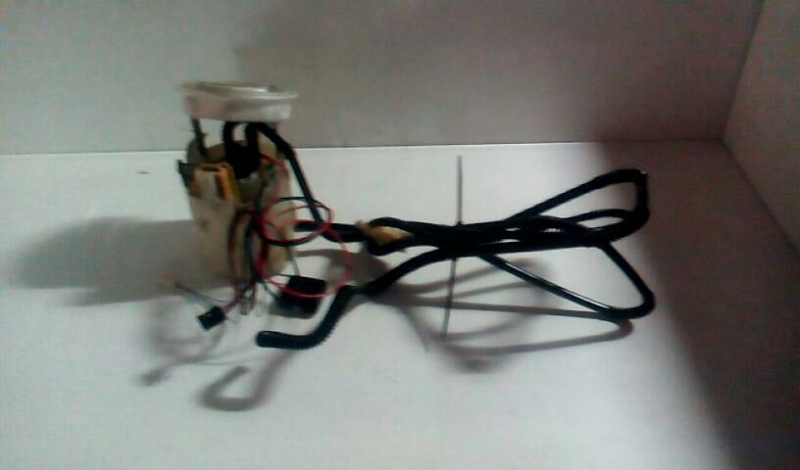 Bomba do Depósito de Combustível MERCEDES-BENZ C-CLASS (W203) | 00 - 07 (20210179).