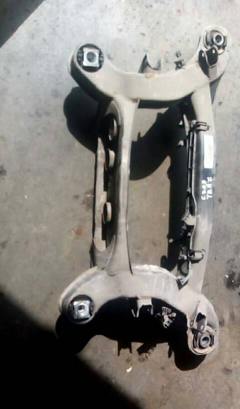 Charriot trazeiro MERCEDES-BENZ C-CLASS Coupé (CL203) | 01 - 11 (20210185).