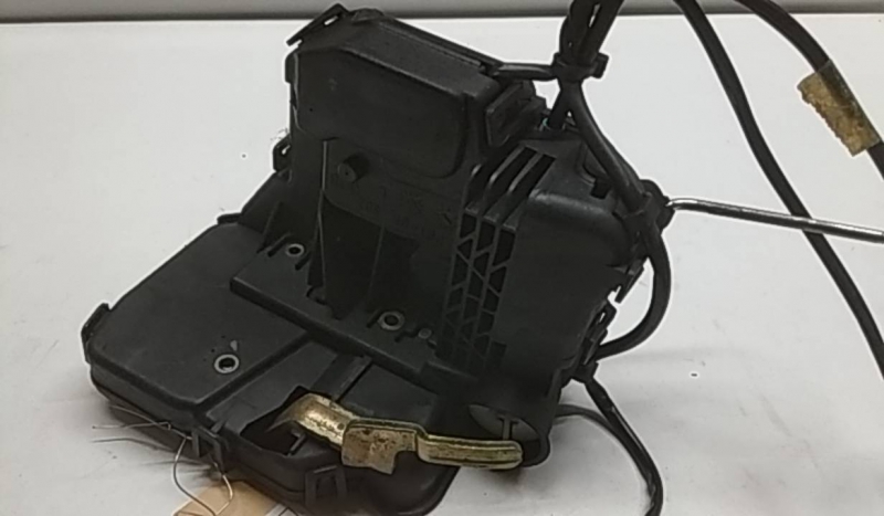 Fecho da Porta Frente Esq MERCEDES-BENZ C-CLASS (W203) | 00 - 07 (20210361).