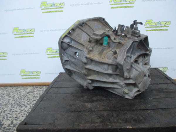 Caixa de Velocidades RENAULT MEGANE II (BM0/1_, CM0/1_) | 01 - 11 (132346).