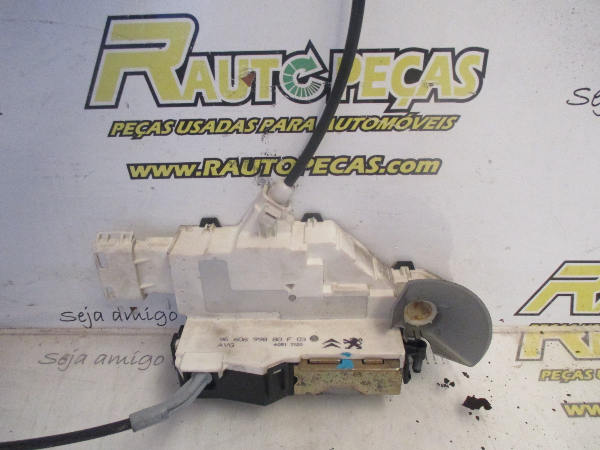 Fecho da Porta Frente Esq CITROËN C4 I (LC_) | 04 - 11 (20159251).