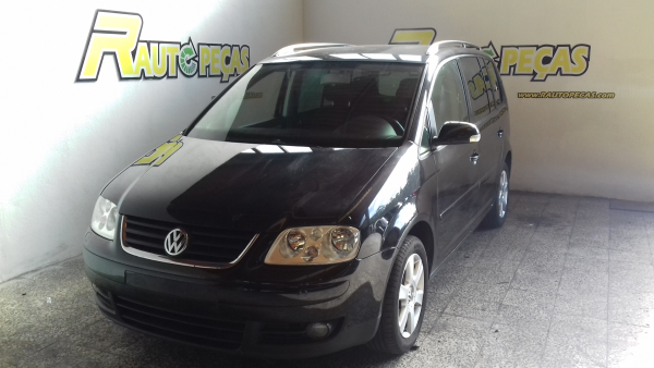  VOLKSWAGEN TOURAN (1T1, 1T2) | 03 - 10