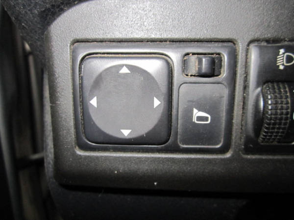 Interruptor dos Espelhos NISSAN NOTE (E11, NE11) | 05 - 12 (20167666).