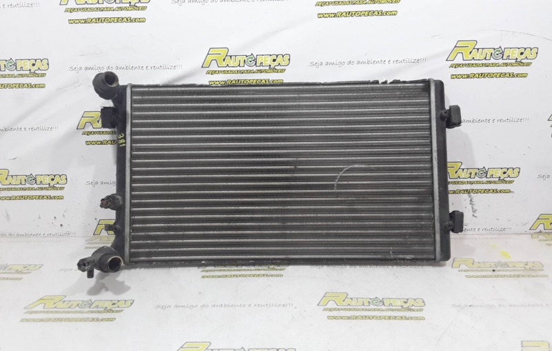 Radiador da Água Motor VOLKSWAGEN GOLF IV (1J1) | 97 - 05 (20173878).