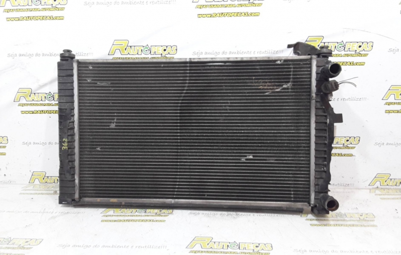 Radiador da Água Motor AUDI A4 (8D2, B5) | 94 - 01 (20173900).