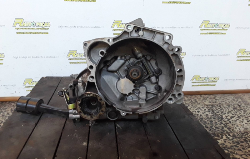 Caixa de Velocidades VOLKSWAGEN POLO (86C, 80) | 81 - 94 (20173910).