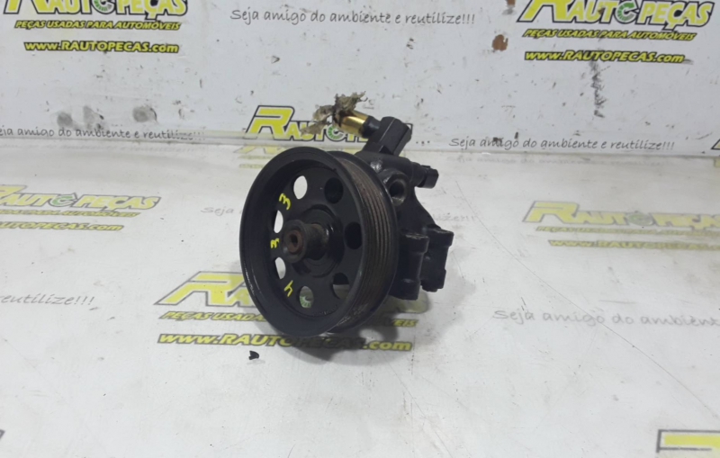 Bomba Direcção Assistida FORD FOCUS Combi (DNW) | 99 - 05 (20174038).