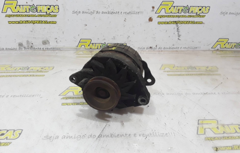 Alternador PEUGEOT 505 (551A) | 79 - 93 (20174077).
