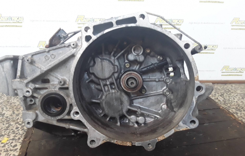 Caixa de Velocidades MITSUBISHI GRANDIS (NA_W) | 03 - 11 (20192843).