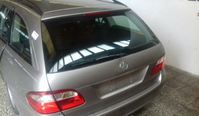 Tampa da Mala MERCEDES-BENZ E-CLASS (W211) | 02 - 09 (20196098).