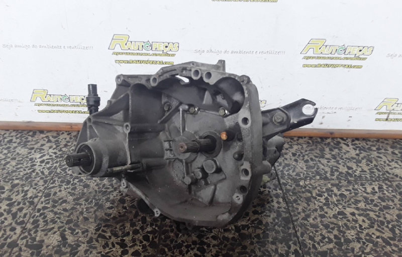 Caixa de Velocidades RENAULT CLIO II (BB0/1/2_, CB0/1/2_) | 98 - (20197146).