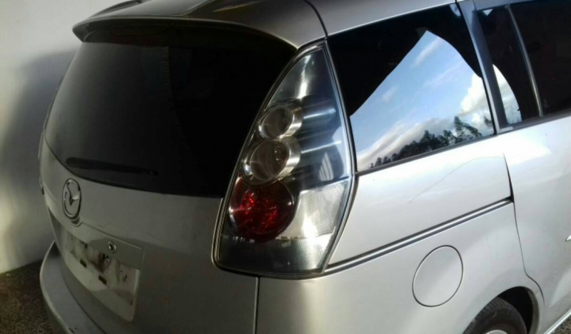 Farolim Tras Direito MAZDA 5 (CR19) | 05 - 10 (20201850).